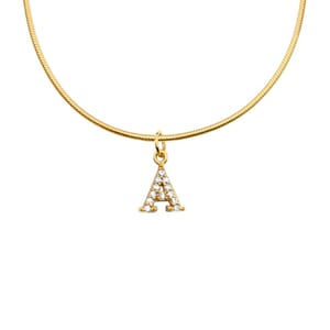 SPARKLE LETTER HALSKJEDE A